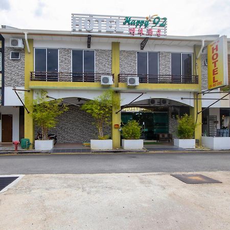 Jq Happy Lumut Hotel Eksteriør bilde